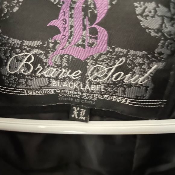 Men’s Coat - Picture 2 of 2